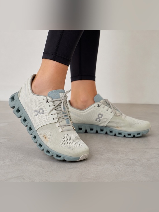On Running Shoes - On Cloudswift Women’s 8 Glacier White Running Sneakers